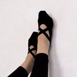 Yoga Pilates Crossover Grip Socks