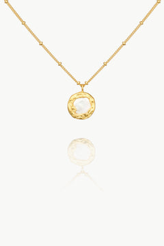 Mother of Pearl Pendant Necklace