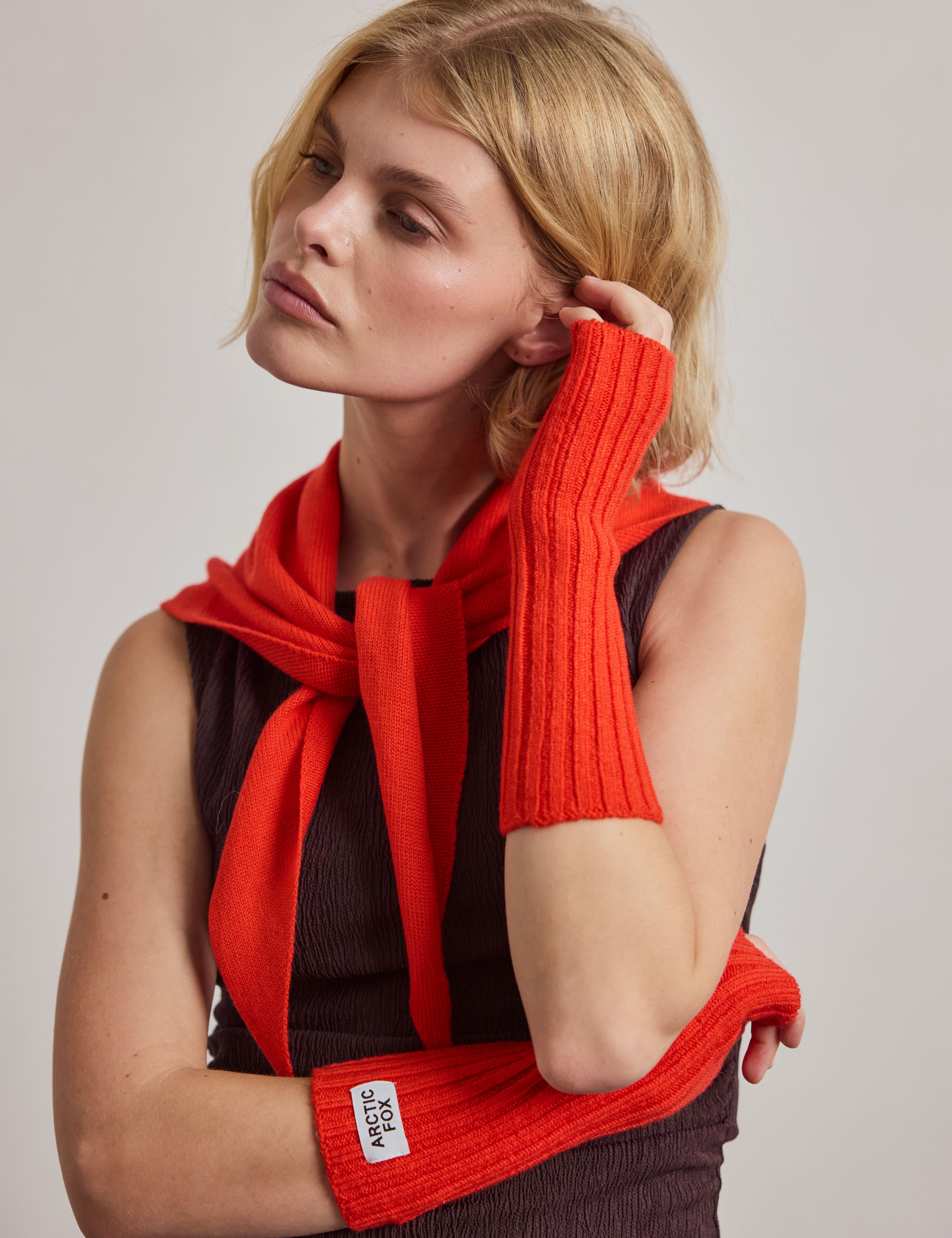 Merino Wool Fingerless Gloves - Lava Red